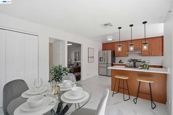 $788,000 | 4388 Planet Circle, Union City, CA 94587