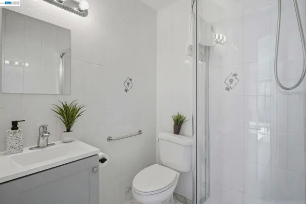 $788,000 | 4388 Planet Circle, Union City, CA 94587