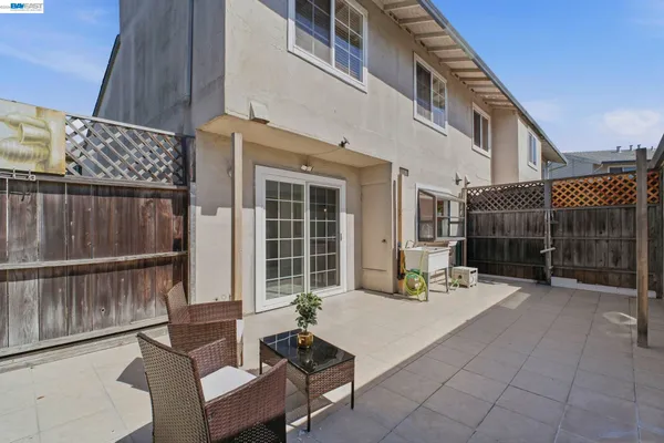 $788,000 | 4388 Planet Circle, Union City, CA 94587