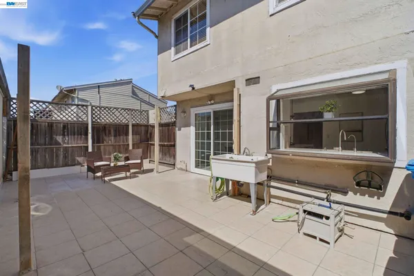 $788,000 | 4388 Planet Circle, Union City, CA 94587