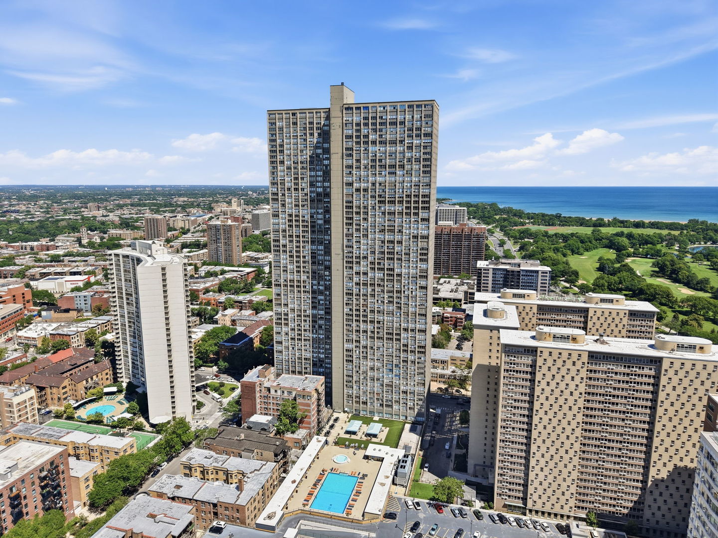 655 West Irving Park Road, Unit 2704 Chicago, IL 60613 - Photo 26 of 27