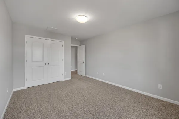 $450,900 | 965 Hunters Lane, Springfield, TN 37172