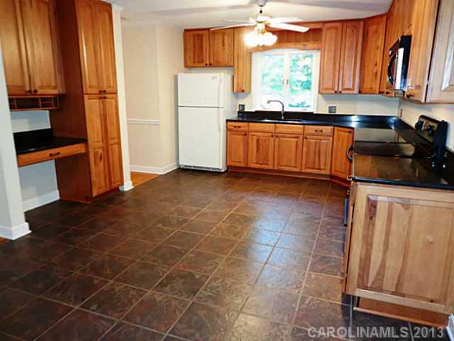 1465 Farmstead Road Rock Hill, SC 29732 - Photo 8 of 16 Gallery Image 8