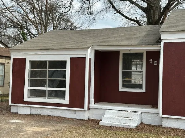 $72,500 | 720 Mac Arthur Avenue, Wake Village, TX 75501