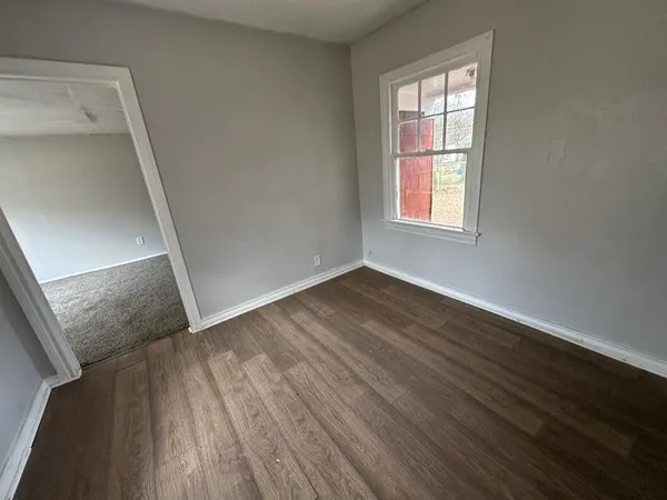 $72,500 | 720 Mac Arthur Avenue, Wake Village, TX 75501