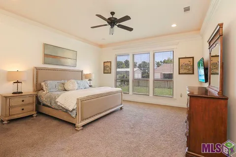 $725,000 | 36448 Lake Bend Avenue, Prairieville, LA 70769