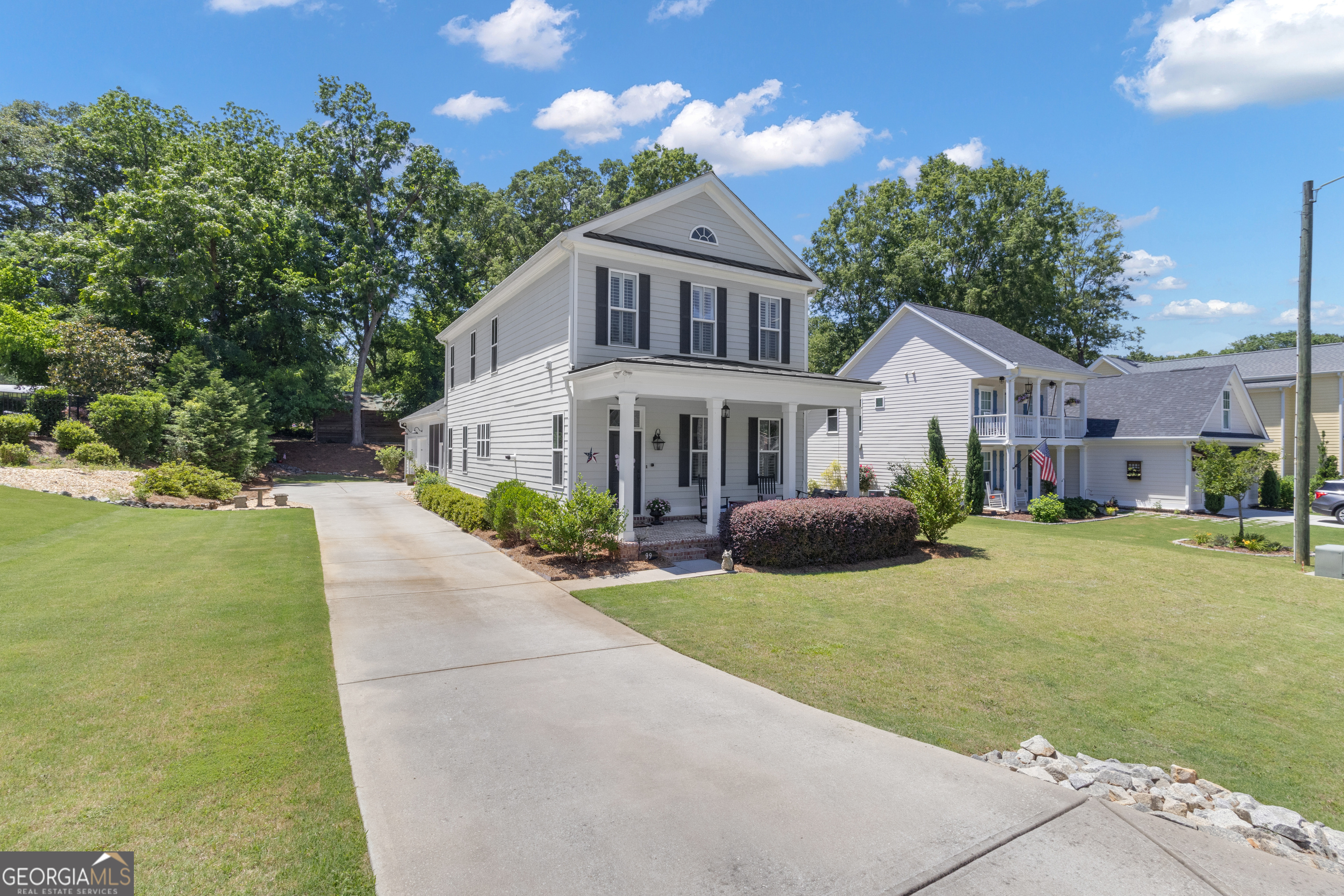99 Middle Street Senoia, GA 30276 - Photo 3 of 68