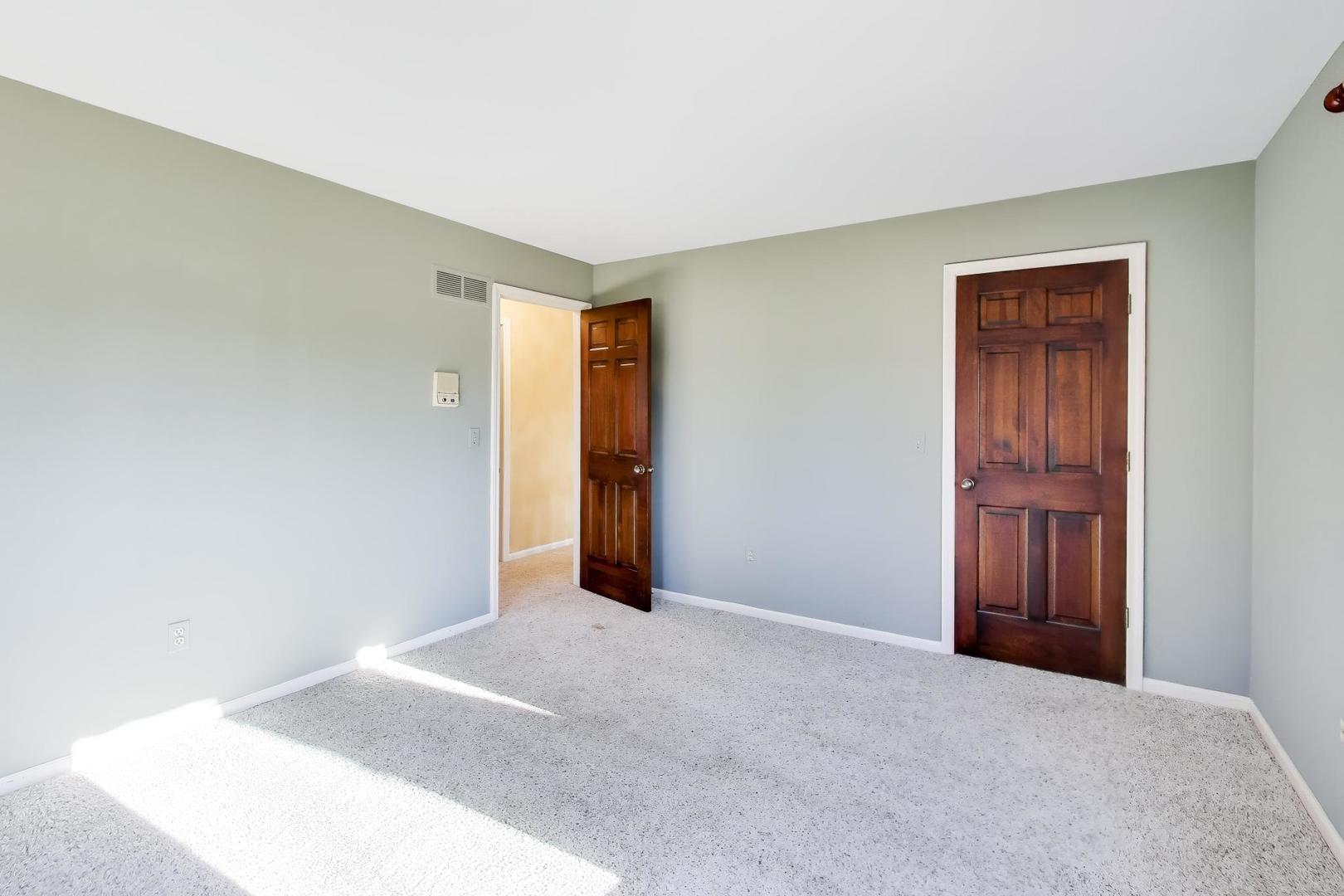 26W548 Prairie Avenue Winfield, IL 60190 - Photo 35 of 45