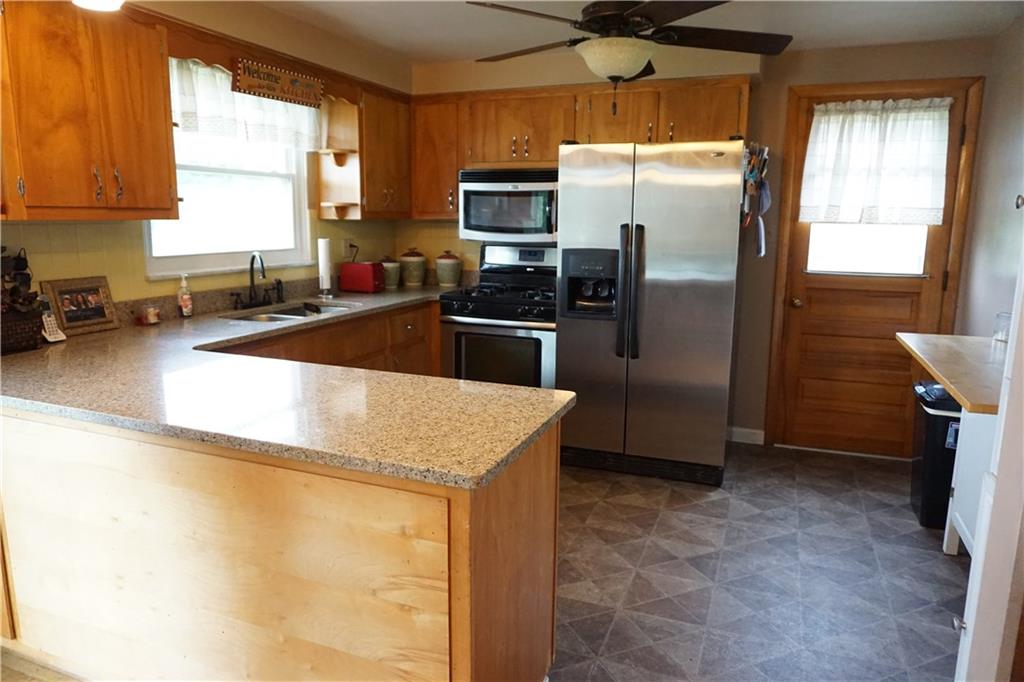 109 Walnut Street Apollo, PA 15613 - Photo 3 of 14 Gallery Image 3