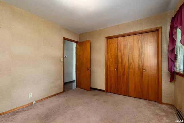 $169,000 | 621 South 4th Street, Herrin, IL 62948