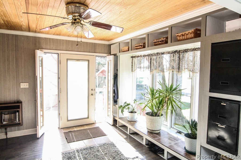 18 Browns Store Road Heathsville, VA 22473 - Photo 25 of 42 a dining room with window