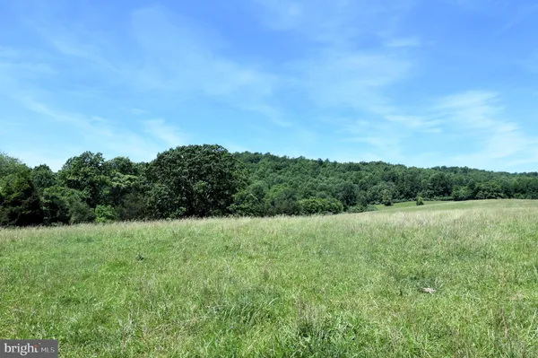 $949,000 | Slate Mills Road, Sperryville, VA 22740