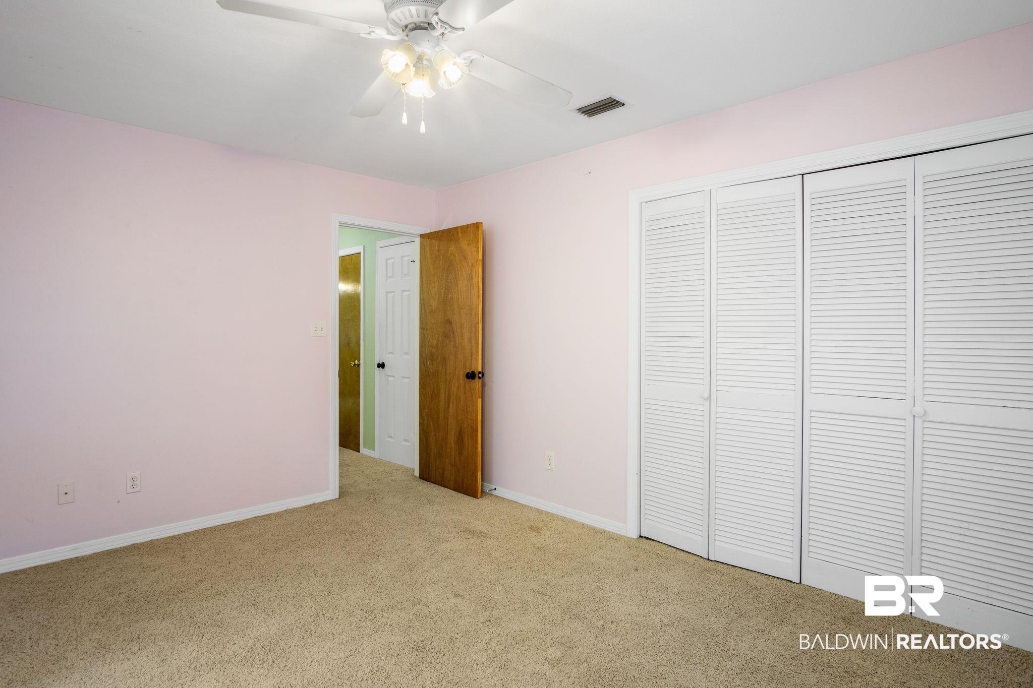 109 Lakeview Loop Daphne, AL 36526 - Photo 19 of 28