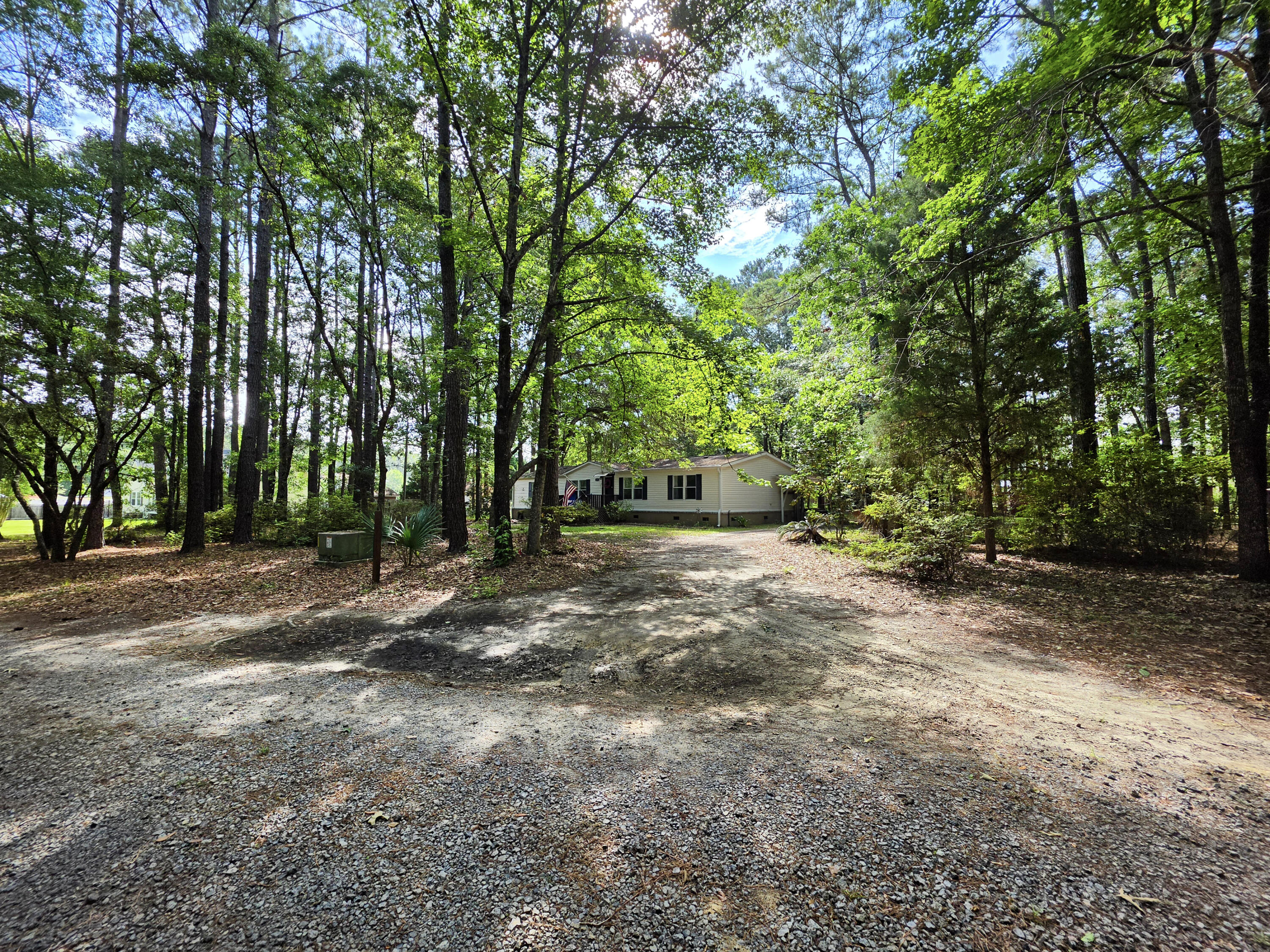 7271 George Washington Lane Awendaw, SC 29429 - Photo 21 of 31 3-Front-Far