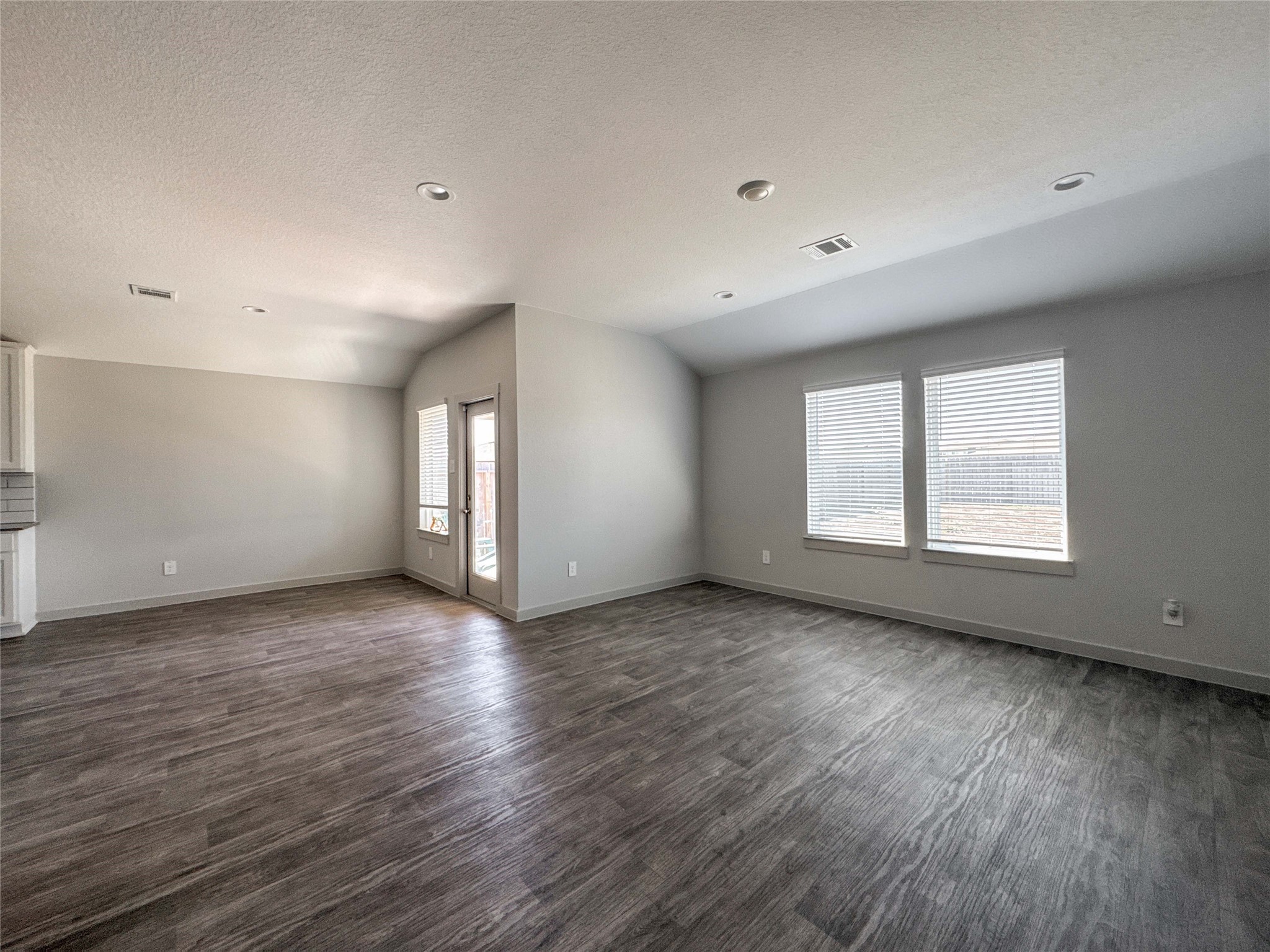 7722 Suffolk Vly Lane Rosharon, TX 77583 - Photo 6 of 30