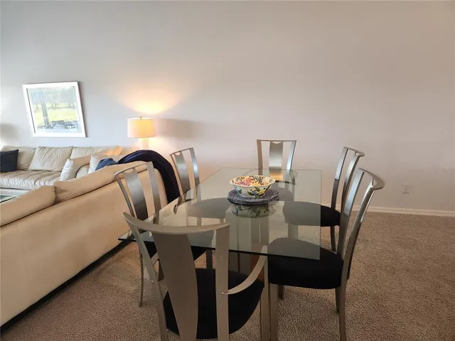 $2,200 | 6606 Pineview Terrace, Unit 201, Bradenton, FL 34203