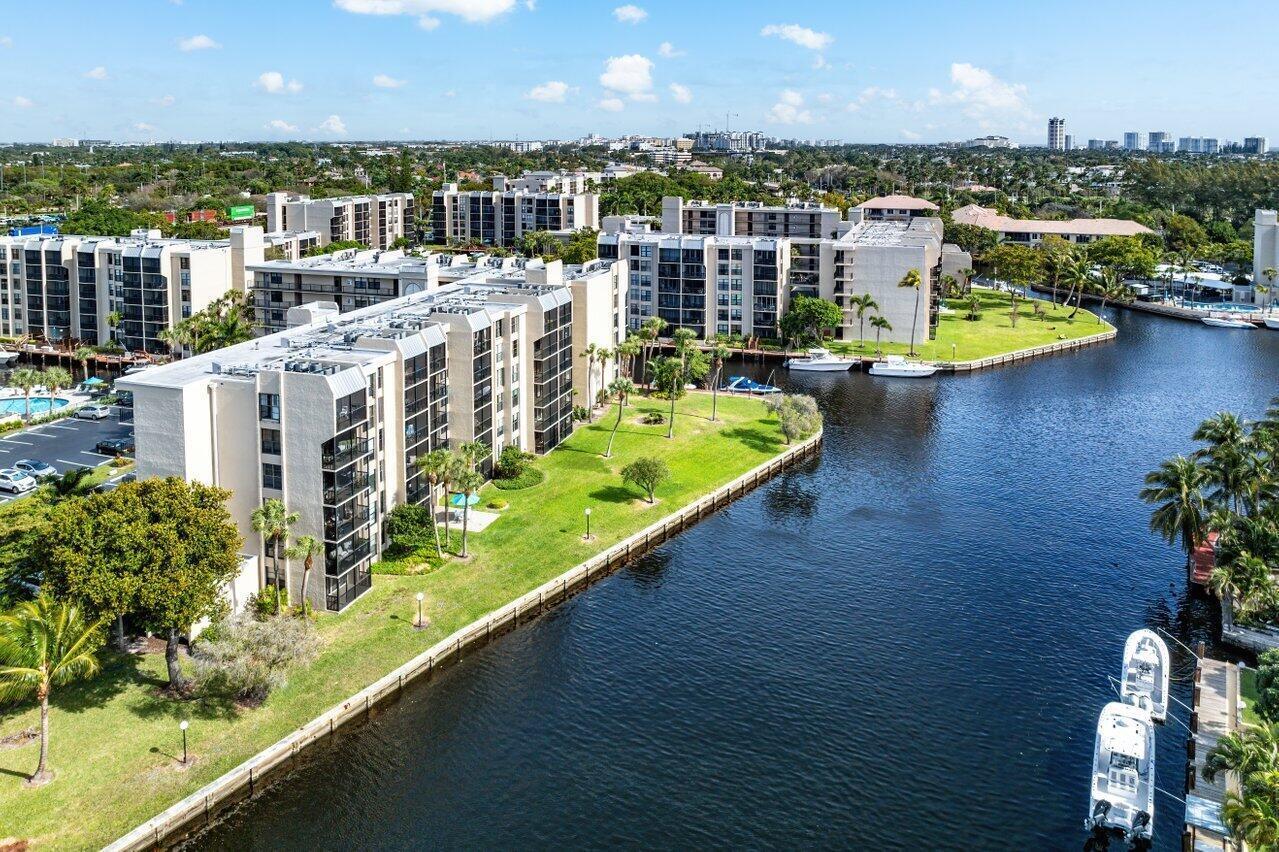 13 Royal Palm Way, Unit 602 Boca Raton, FL 33432 - Photo 2 of 43 038-13RoyalPalmWay-Unit602-BocaRaton-FL-