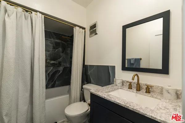 $4,500 | 3500 West Manchester Boulevard, Unit 41, Inglewood, CA 90305