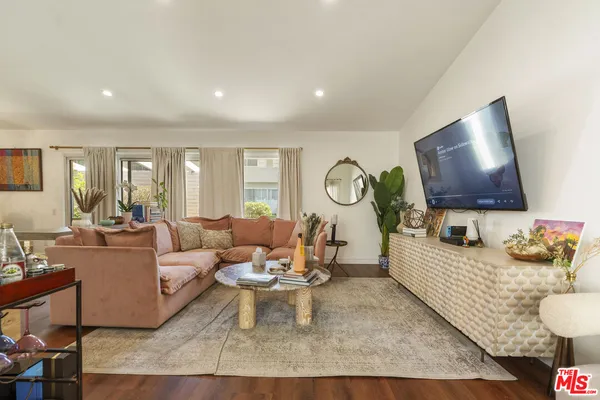 $4,500 | 3500 West Manchester Boulevard, Unit 41, Inglewood, CA 90305