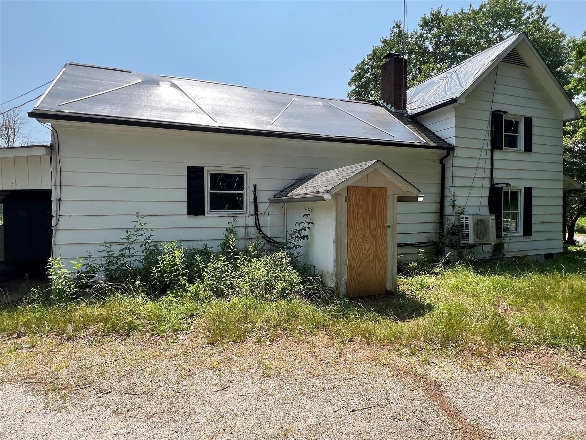 6166 Hudson Chapel Road Catawba, NC 28609 - Photo 3 of 29 Gallery Image 3