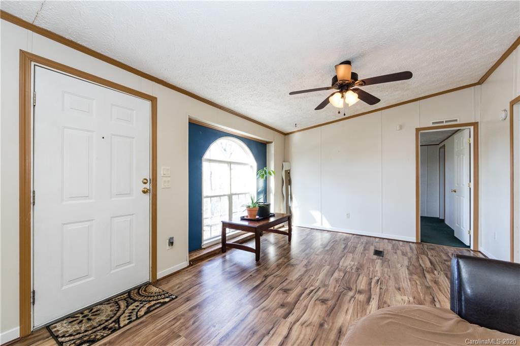 4835 Rocking Horse Road, Unit 32 Maiden, NC 28650 - Photo 4 of 27 Gallery Image 4