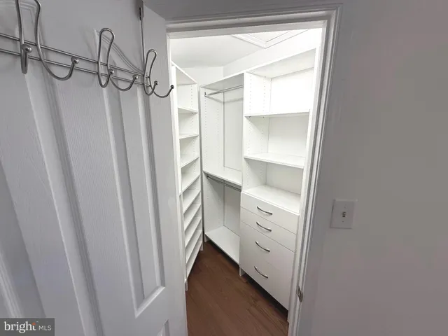 a view of a backyard of the house