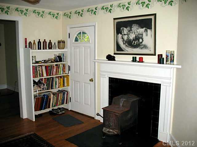 7017 Neal Road Charlotte, NC 28262 - Photo 11 of 16 Gallery Image 11