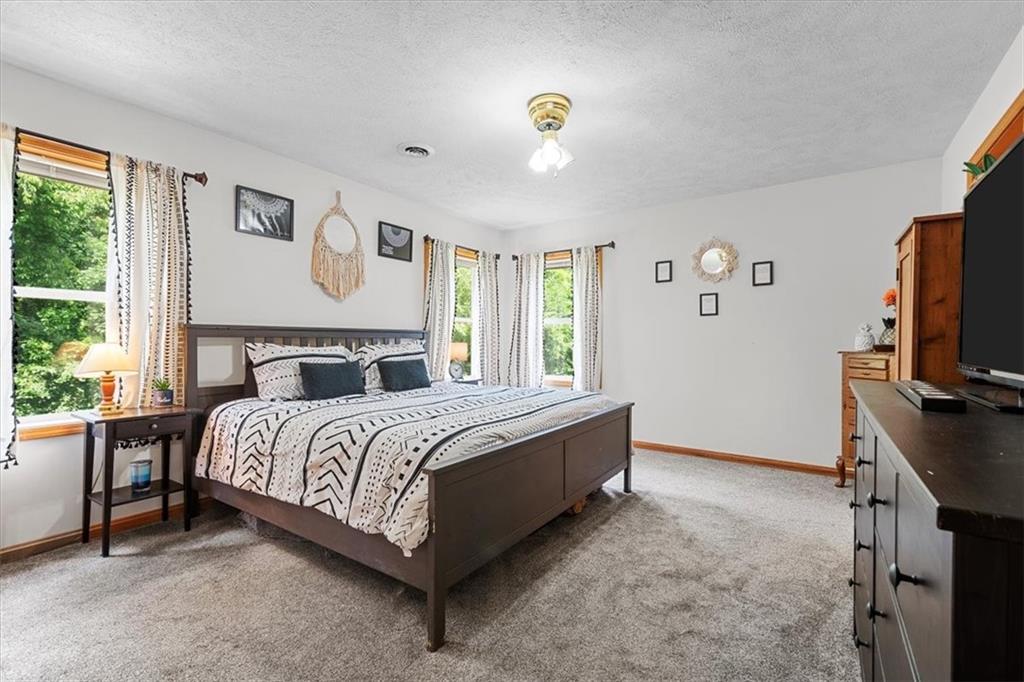 209 East Shaffer Road Aliquippa, PA 15001 - Photo 36 of 47 Gallery Image 36