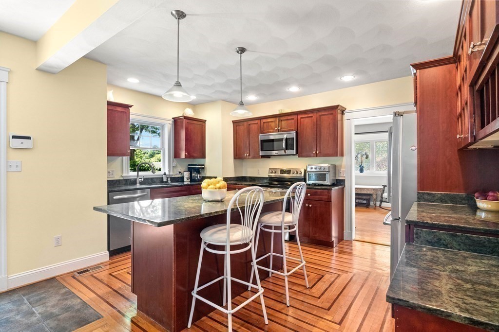 8 Freeman Road Salem, MA 01970 - Photo 14 of 36 Gallery Image 14
