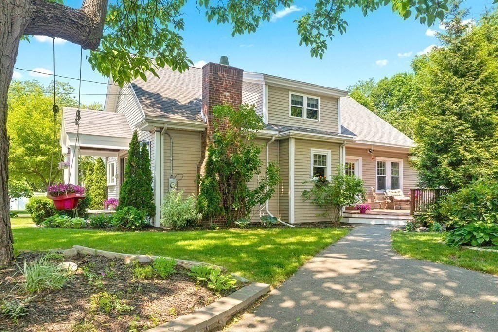 8 Freeman Road Salem, MA 01970 - Photo 36 of 36 Gallery Image 36