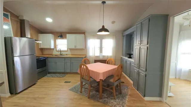 $119,900 | 3333 26th Avenue East, Unit 1090, Bradenton, FL 34208