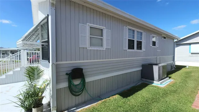 $119,900 | 3333 26th Avenue East, Unit 1090, Bradenton, FL 34208