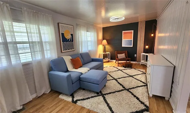 $119,900 | 3333 26th Avenue East, Unit 1090, Bradenton, FL 34208