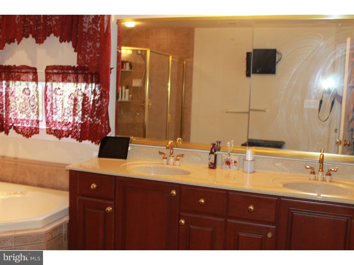 3940 Davisville Road Hatboro, PA 19040 - Photo 13 of 24 Master Bathroom