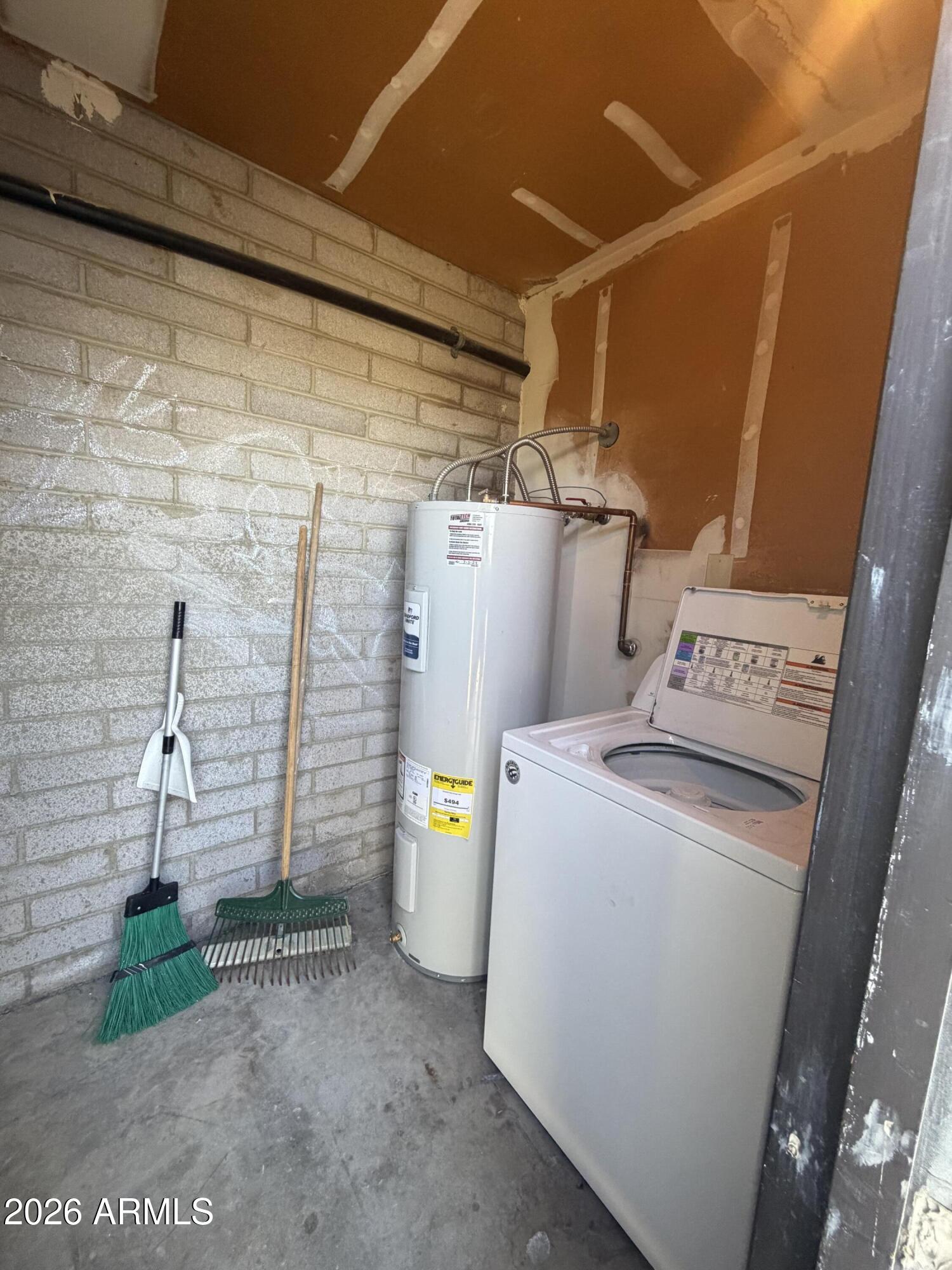 5433 West Friess Road Glendale, AZ 85306 - Photo 14 of 22 IMG_5795