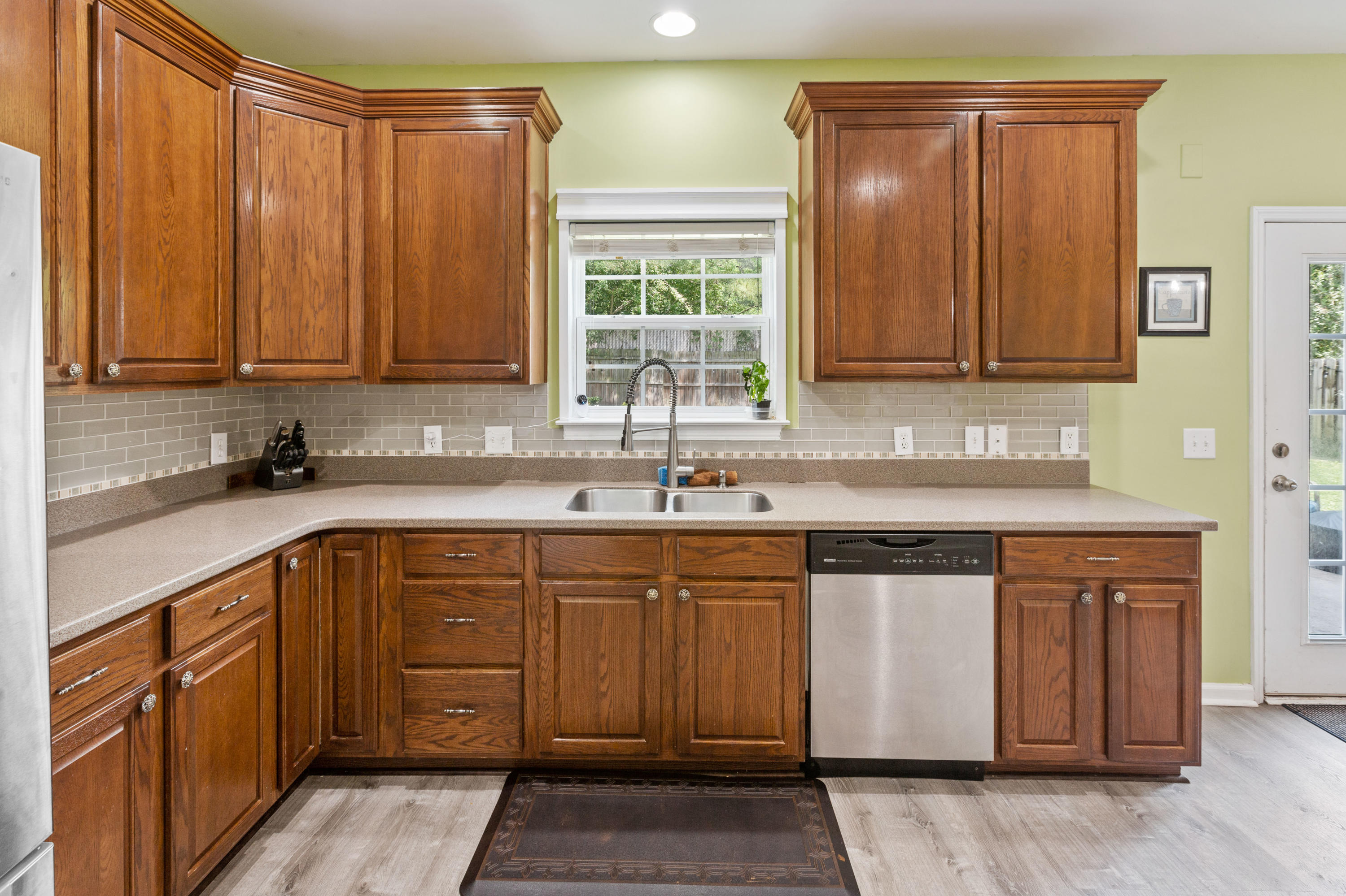 1207 Cosmos Road Summerville, SC 29483 - Photo 16 of 41 1207_Cosmos_Rd_Brett_Martin_Photography-