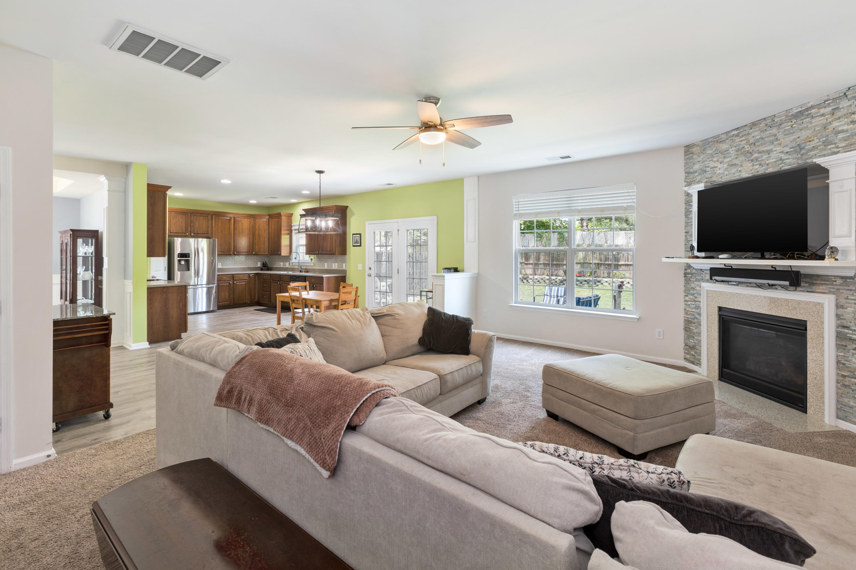 1207 Cosmos Road Summerville, SC 29483 - Photo 21 of 41 1207_Cosmos_Rd_Brett_Martin_Photography-