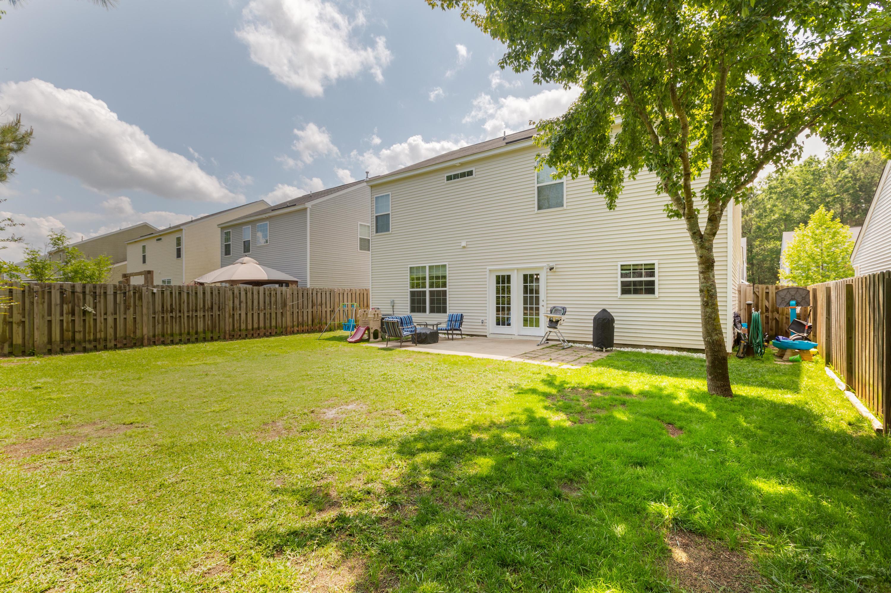 1207 Cosmos Road Summerville, SC 29483 - Photo 39 of 41 1207_Cosmos_Rd_Brett_Martin_Photography-