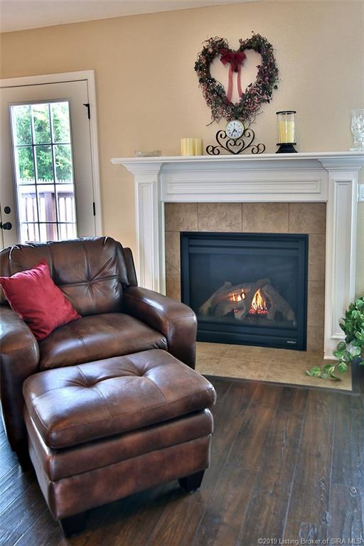 2017 Brookstone Way Georgetown, IN 47122 - Photo 14 of 62 Gallery Image 14