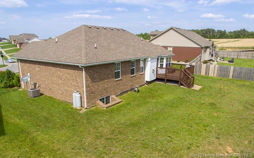 2017 Brookstone Way Georgetown, IN 47122 - Photo 54 of 62 Gallery Image 54