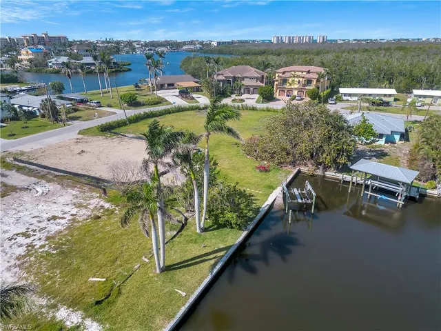 $1,499,000 | 4884-4886 Esplanade Street, Bonita Springs, FL 34134