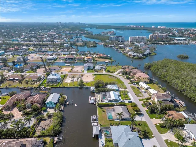 $1,499,000 | 4884-4886 Esplanade Street, Bonita Springs, FL 34134