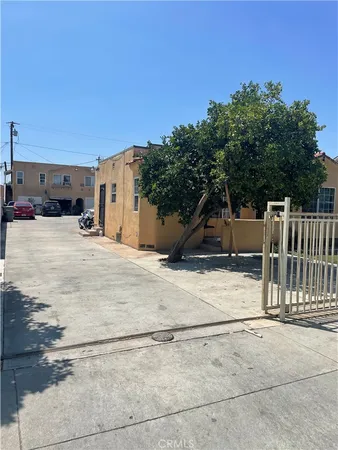 $849,000 | 3226 Palm Avenue, Lynwood, CA 90262