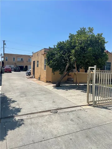 $849,000 | 3226 Palm Avenue, Lynwood, CA 90262