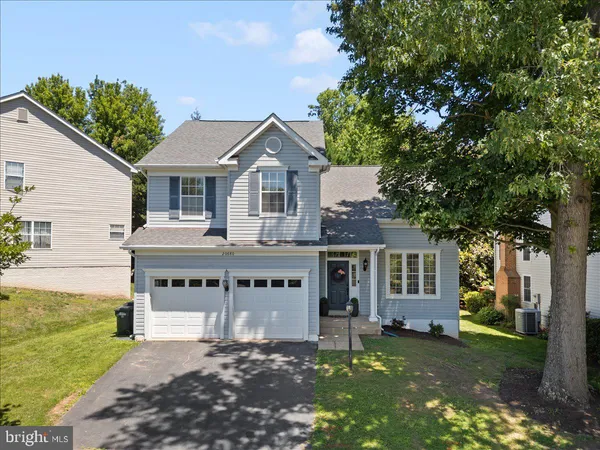 $875,000 | 20680 Longbank Court, Sterling, VA 20165