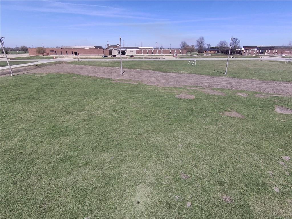3 Cross Street Burlington, KS 66839 - Photo 10 of 11