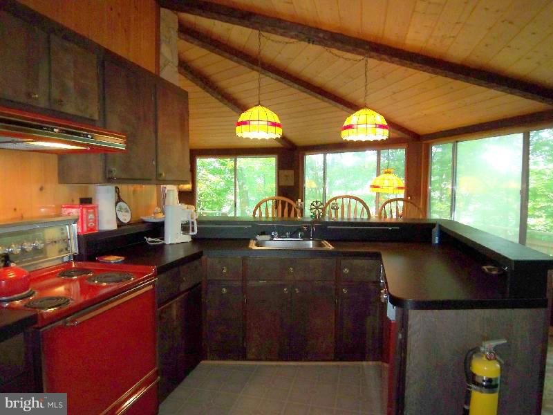 1597 Steamboat Run Road Shepherdstown, WV 25443 - Photo 23 of 30 Kitchen