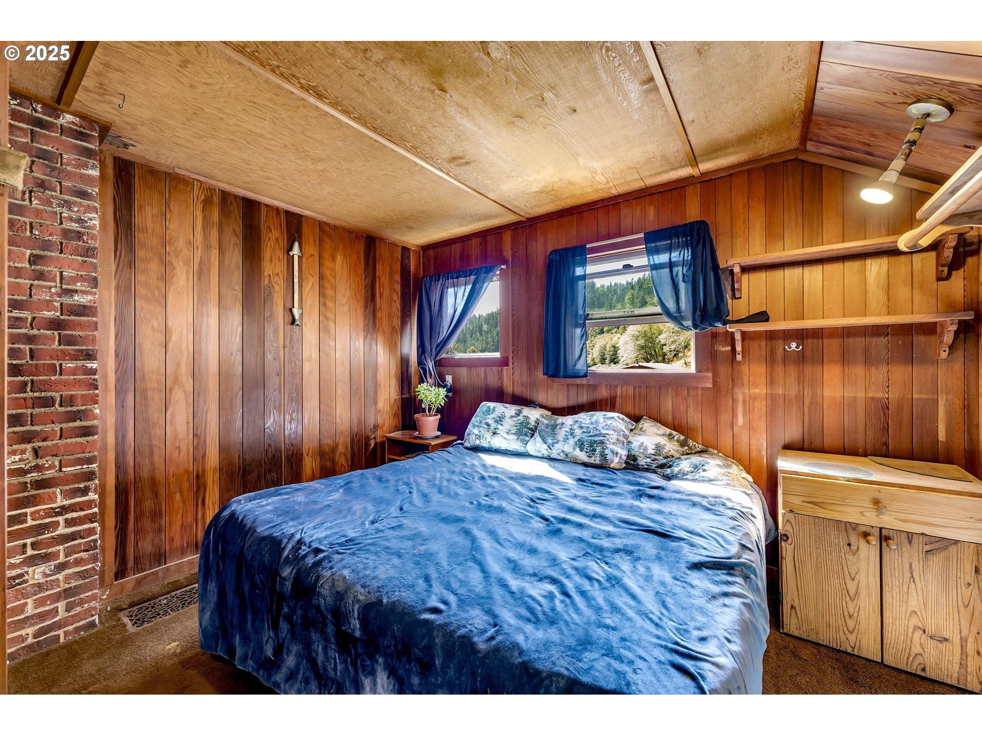 14840 Condor Road Cloverdale, OR 97112 - Photo 22 of 45 Bedroom
