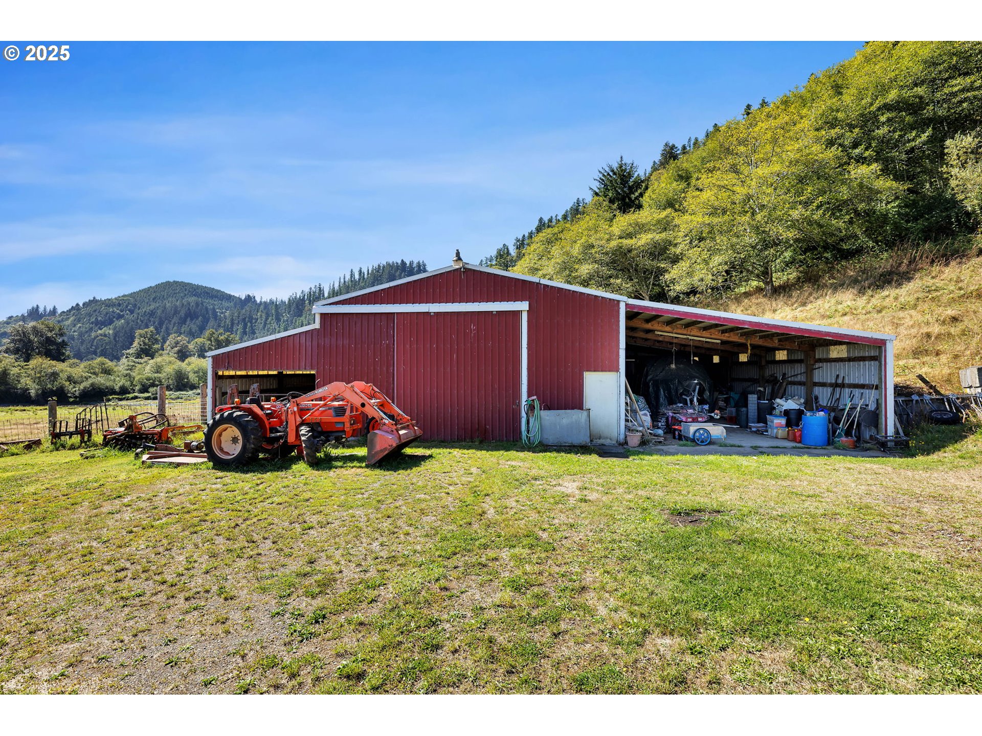 14840 Condor Road Cloverdale, OR 97112 - Photo 32 of 45 Barn