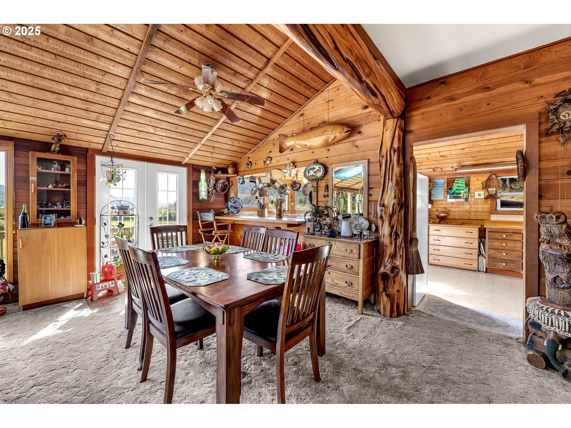 14840 Condor Road Cloverdale, OR 97112 - Photo 10 of 45 Dining Area